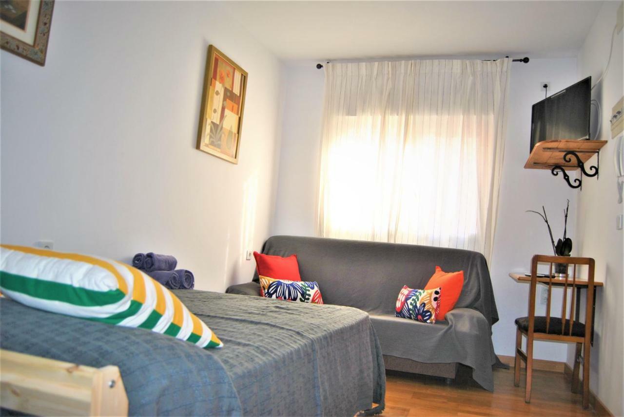 Khors Apartment มาลากา ภายนอก รูปภาพ